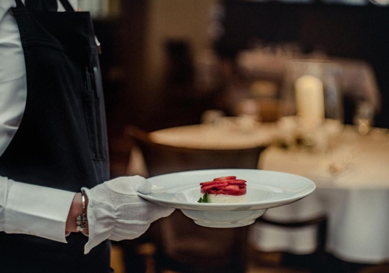 Wellness & Spa Hotel Kaskady Слиач  Экстерьер фото