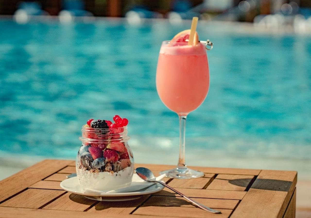 Wellness & Spa Hotel Kaskady Слиач  Экстерьер фото