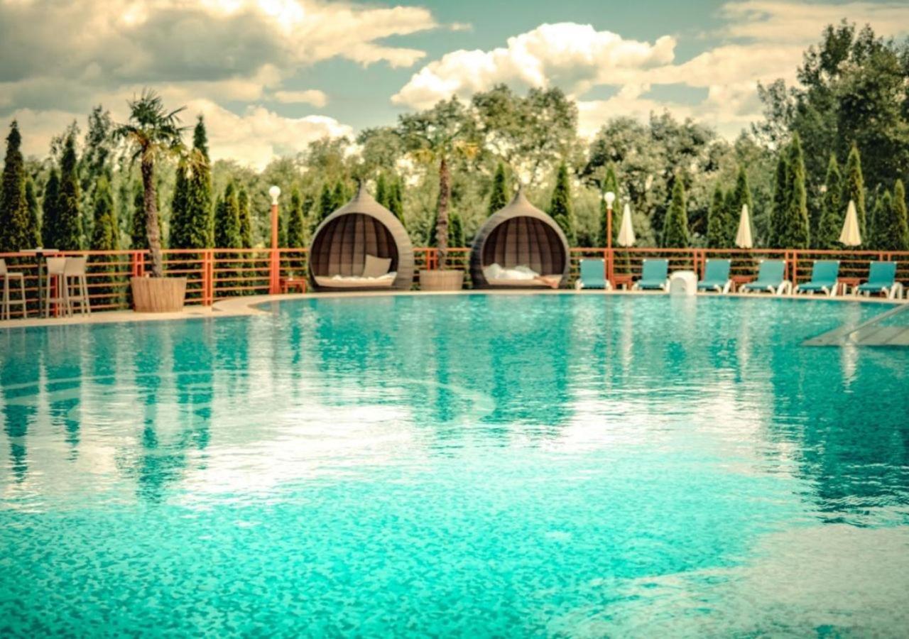 Wellness & Spa Hotel Kaskady Слиач  Экстерьер фото