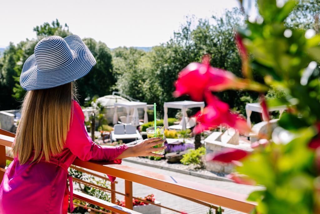 Wellness & Spa Hotel Kaskady Слиач  Экстерьер фото